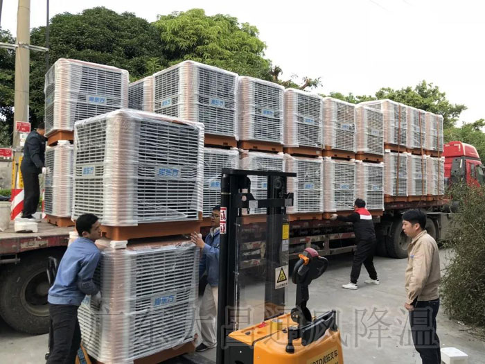 潤東方環(huán)?？照{(diào)告訴您車間需要什么樣的降溫設(shè)備