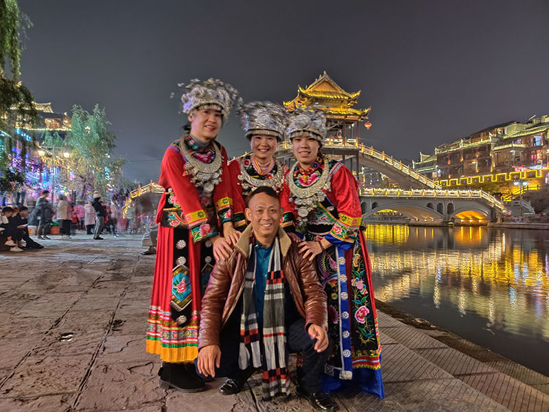 潤東方環(huán)?？照{(diào)團(tuán)隊(duì)出游